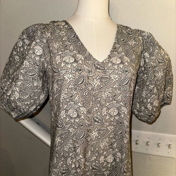 ANNA CATE Grey Floral Block Print Maxi Dress XS Puff Sleeve V-Neck Cotton Luxe - Picture 6 of 8